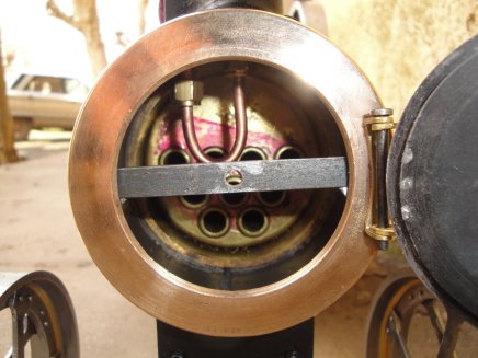 Dsc32bb.jpg (11997 bytes)
